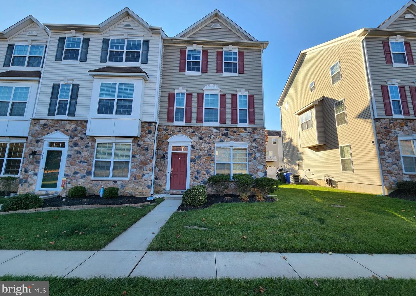 444 Aura Rd, Aura, NJ 08028-3206