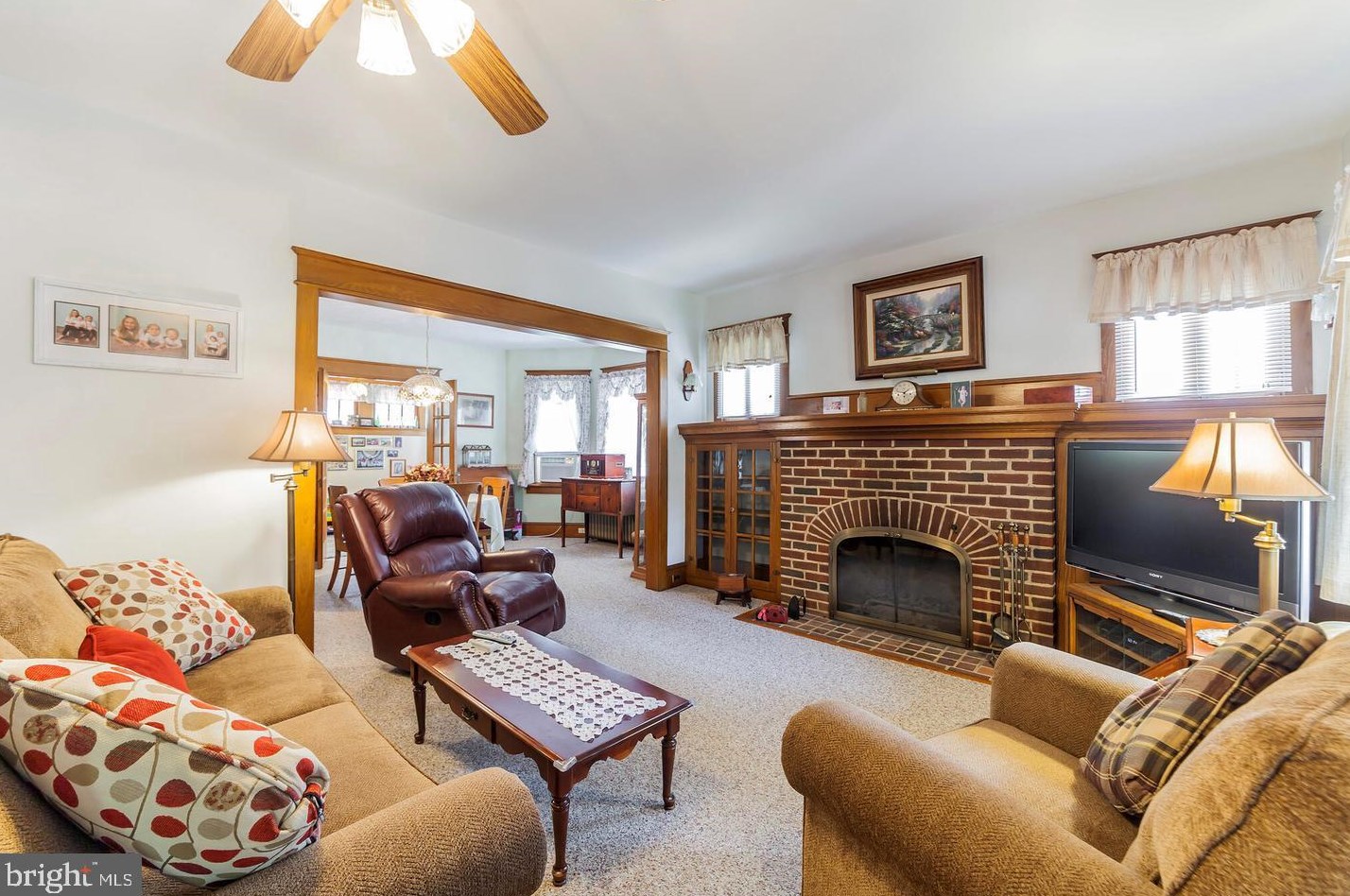 219 Villanova Rd, Aura NJ  08028-2141 exterior