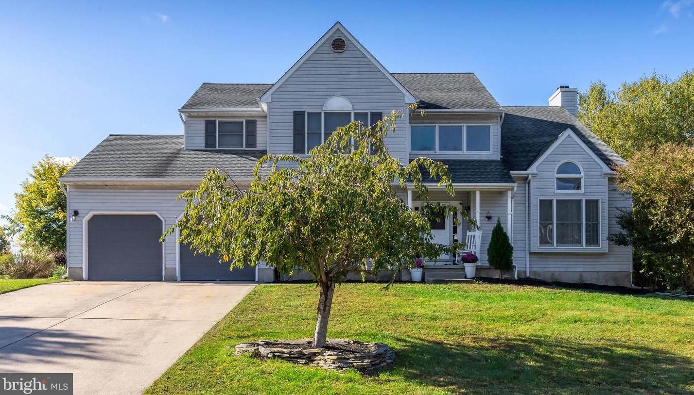 310 Snowgoose Ln, Harrison Township, NJ 08062