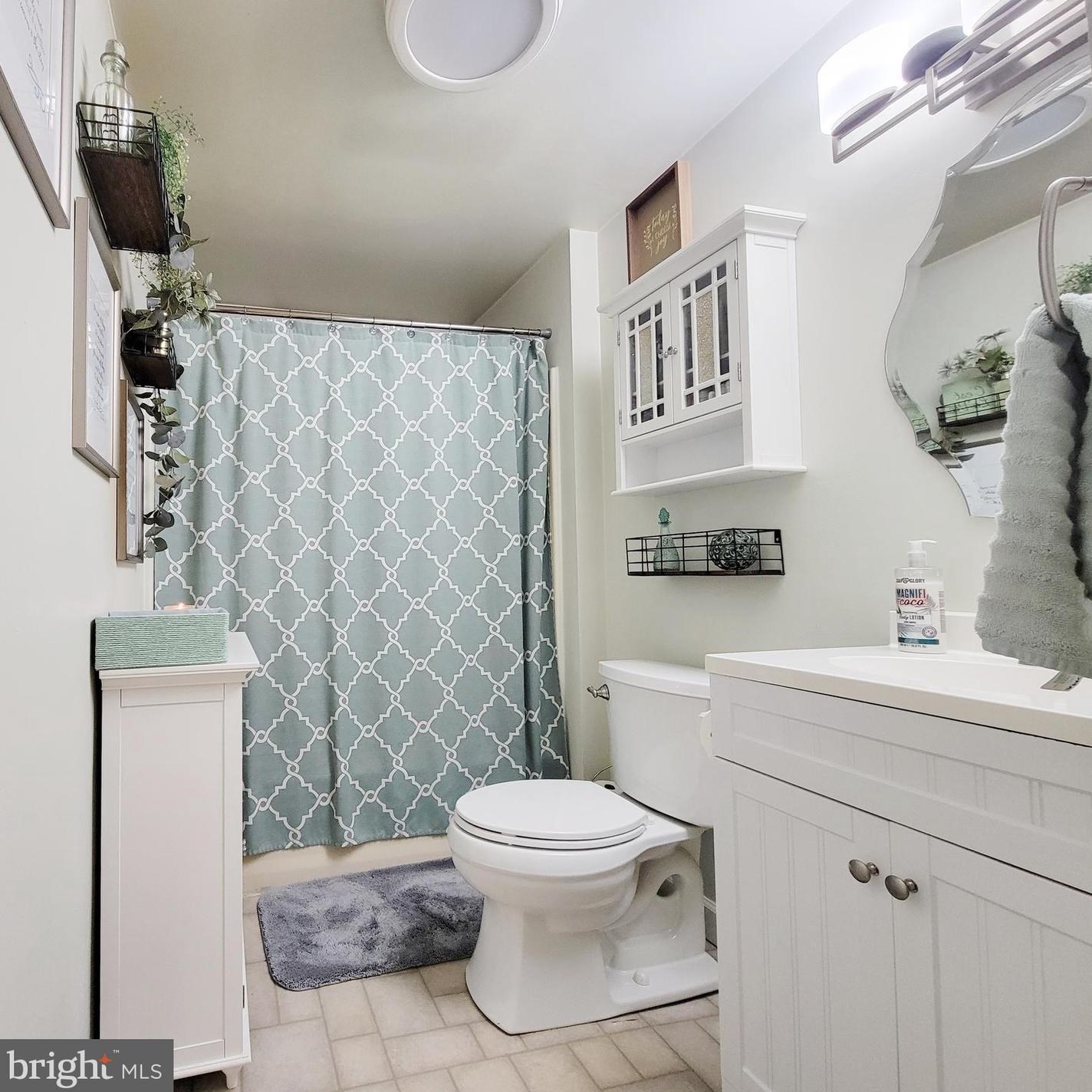 123 Buck St, West Deptford NJ  08066-1312 exterior