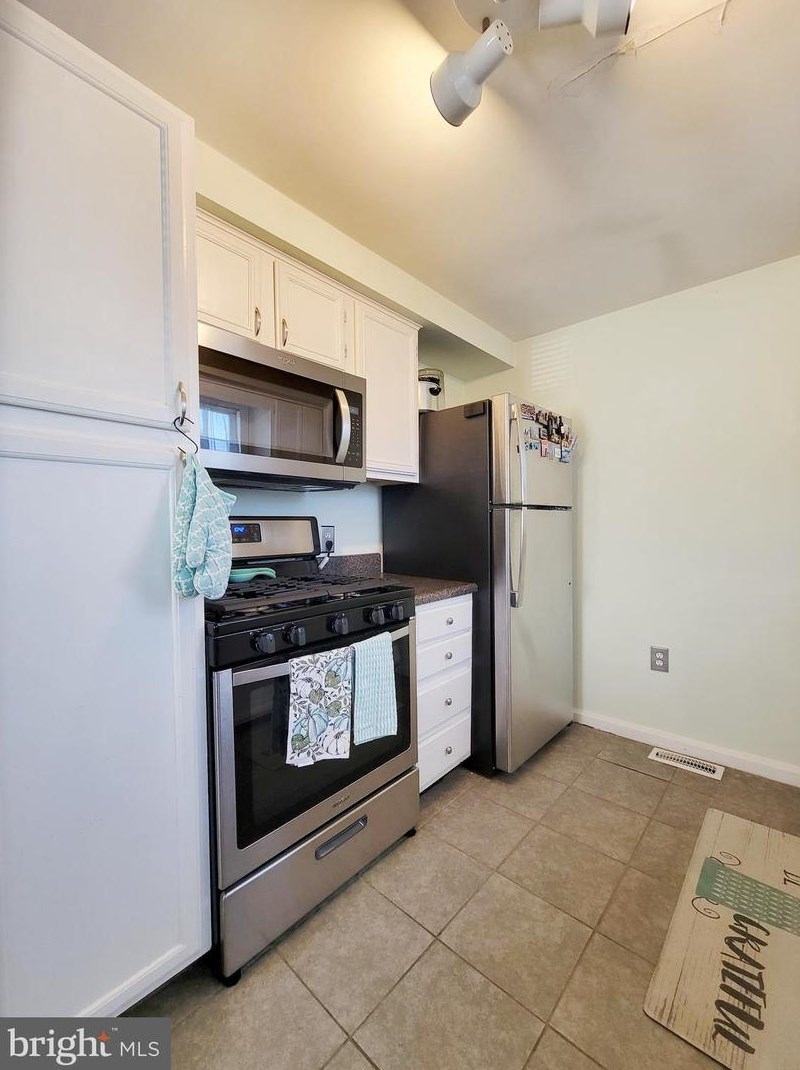 123 Buck St, West Deptford NJ  08066-1312 exterior