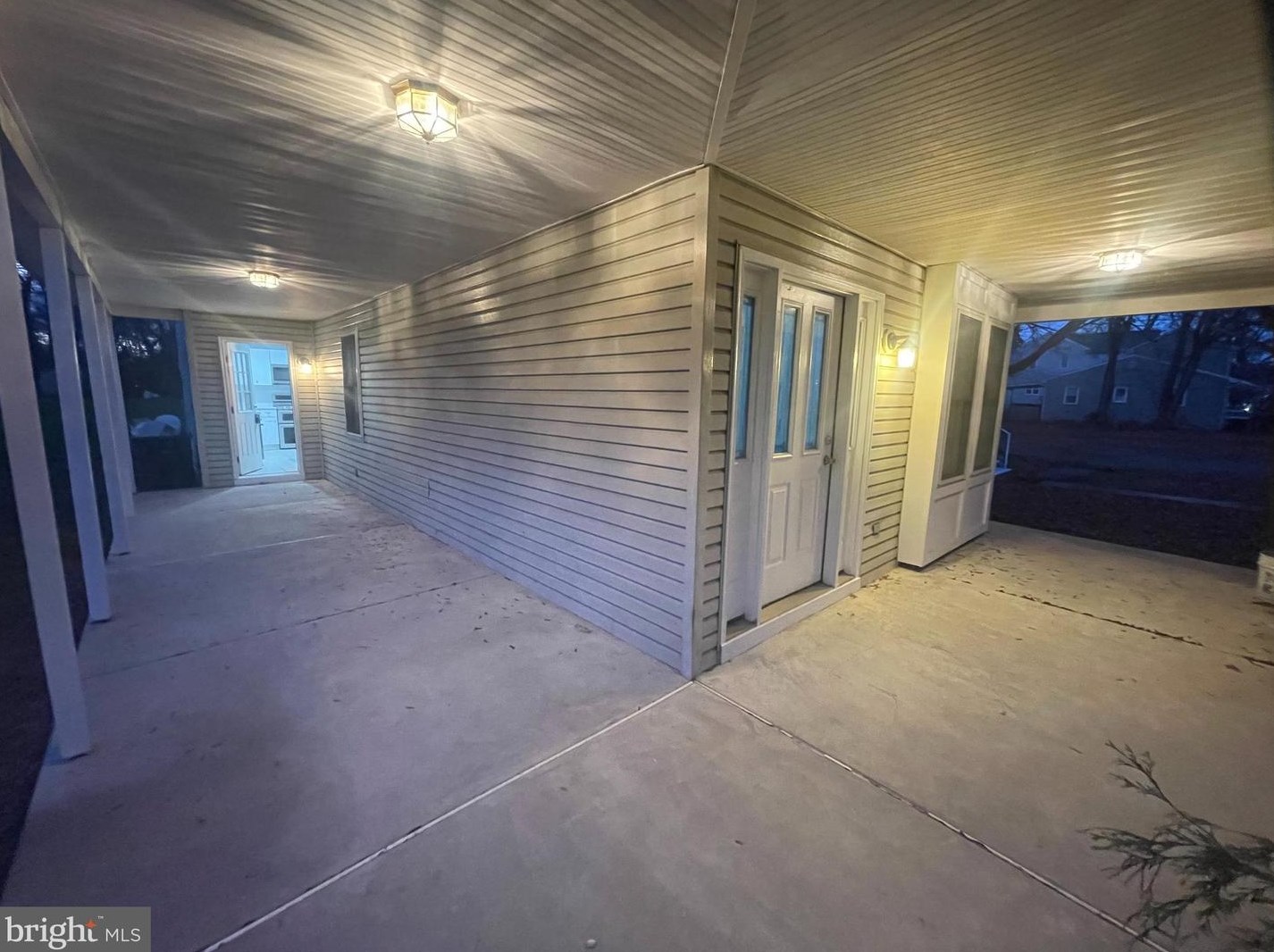 27 S Academy St, Aura, NJ 08028