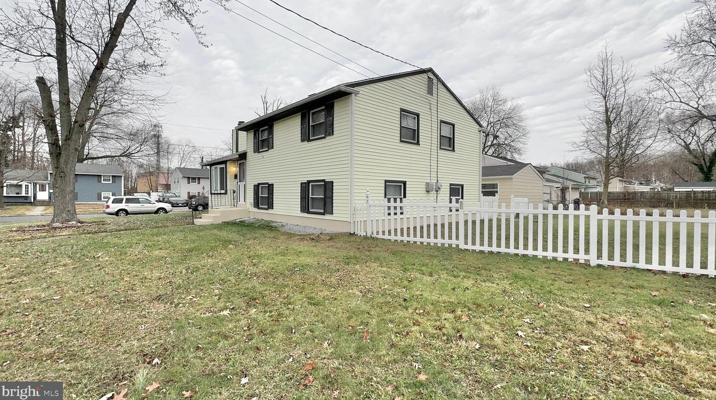 1301 Edgewood Ave, West Deptford, NJ 08093