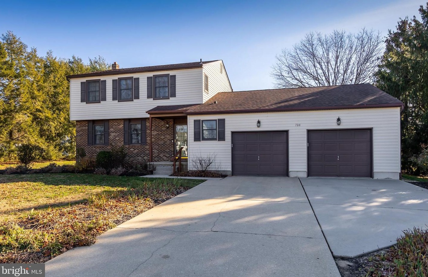 708 Union Rd, Mickleton, NJ 08056-1415