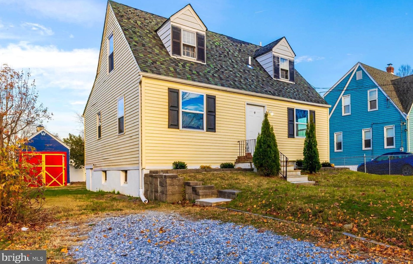 29 Cedar Ave, West Deptford, NJ 08093