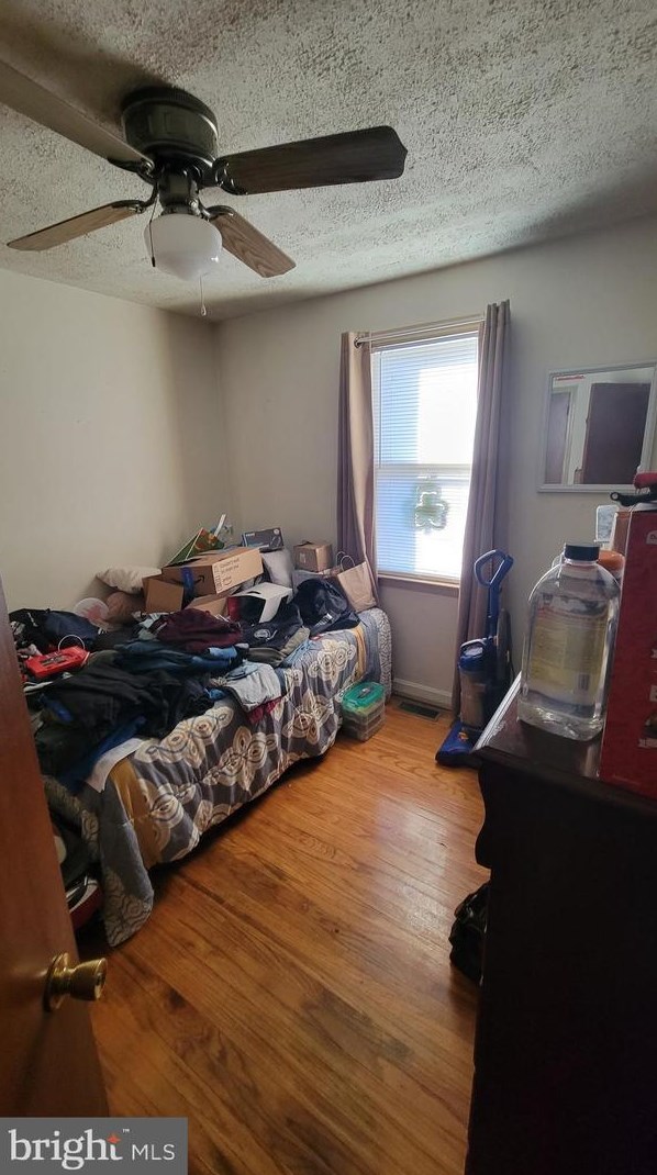 205 Lincoln Ave, West Deptford NJ 08066-2214 exterior