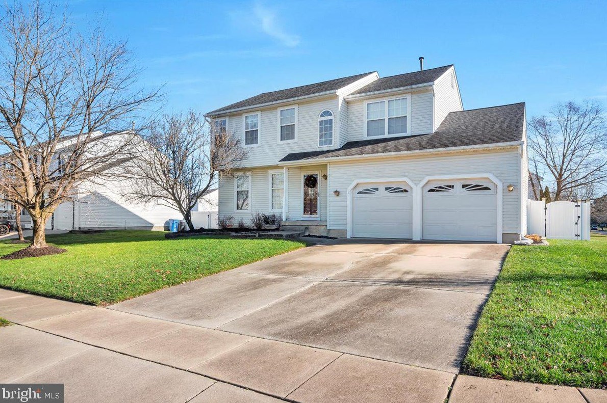 11 Morgan Dr, Clayton, NJ 08312