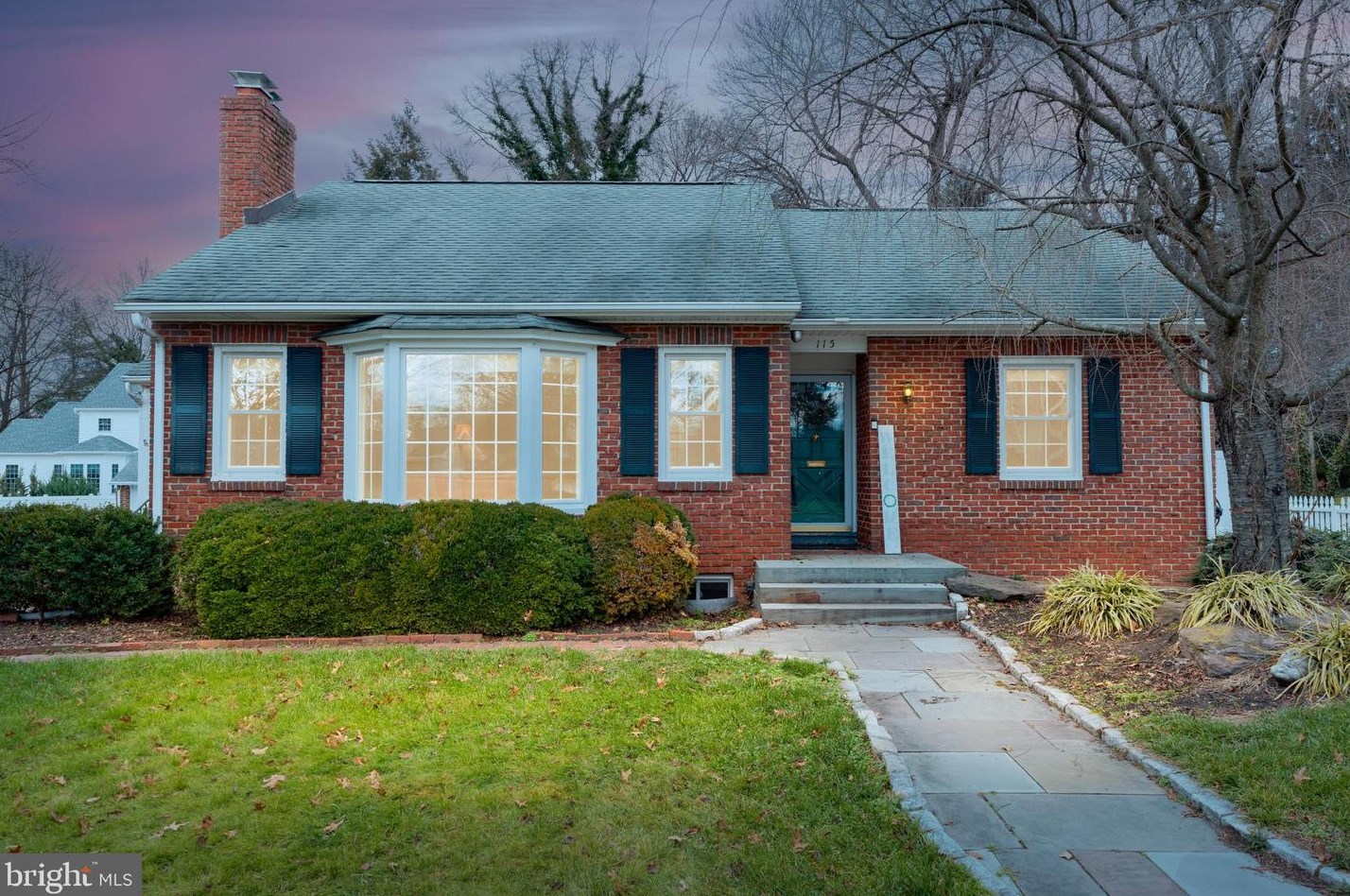 115 S Drexel St, West Deptford, NJ 08096