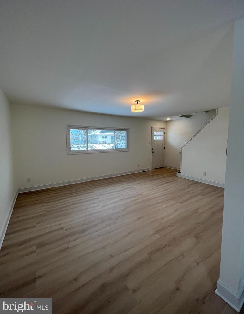 531 Hemlock Ter, West Deptford, NJ 08096
