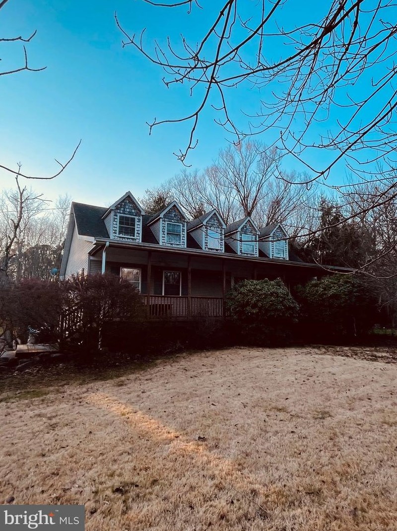 504 Leddon St, Aura, NJ 08028