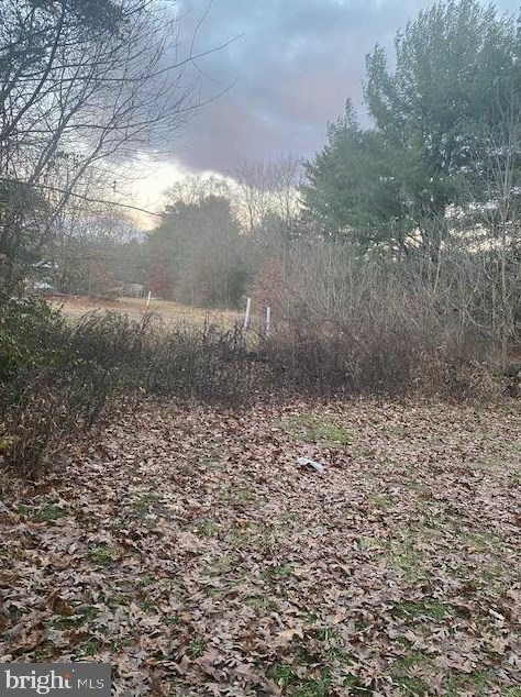 347 Elk Rd, Aura NJ 08343-2704 exterior