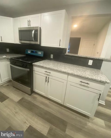 347 Elk Rd, Aura NJ 08343-2704 exterior