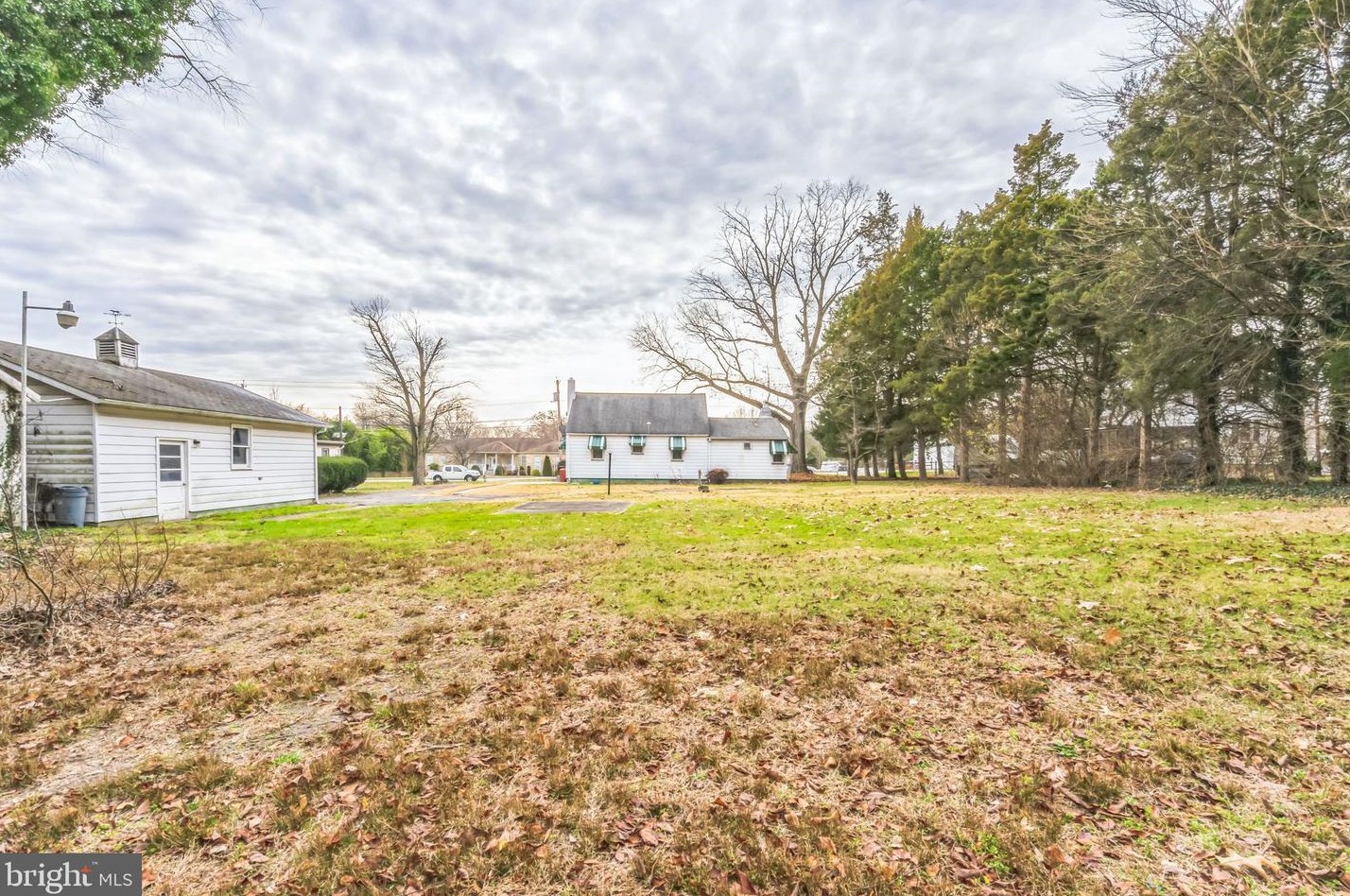 1642 Good Intent Rd, West Deptford NJ  08096-6114 exterior