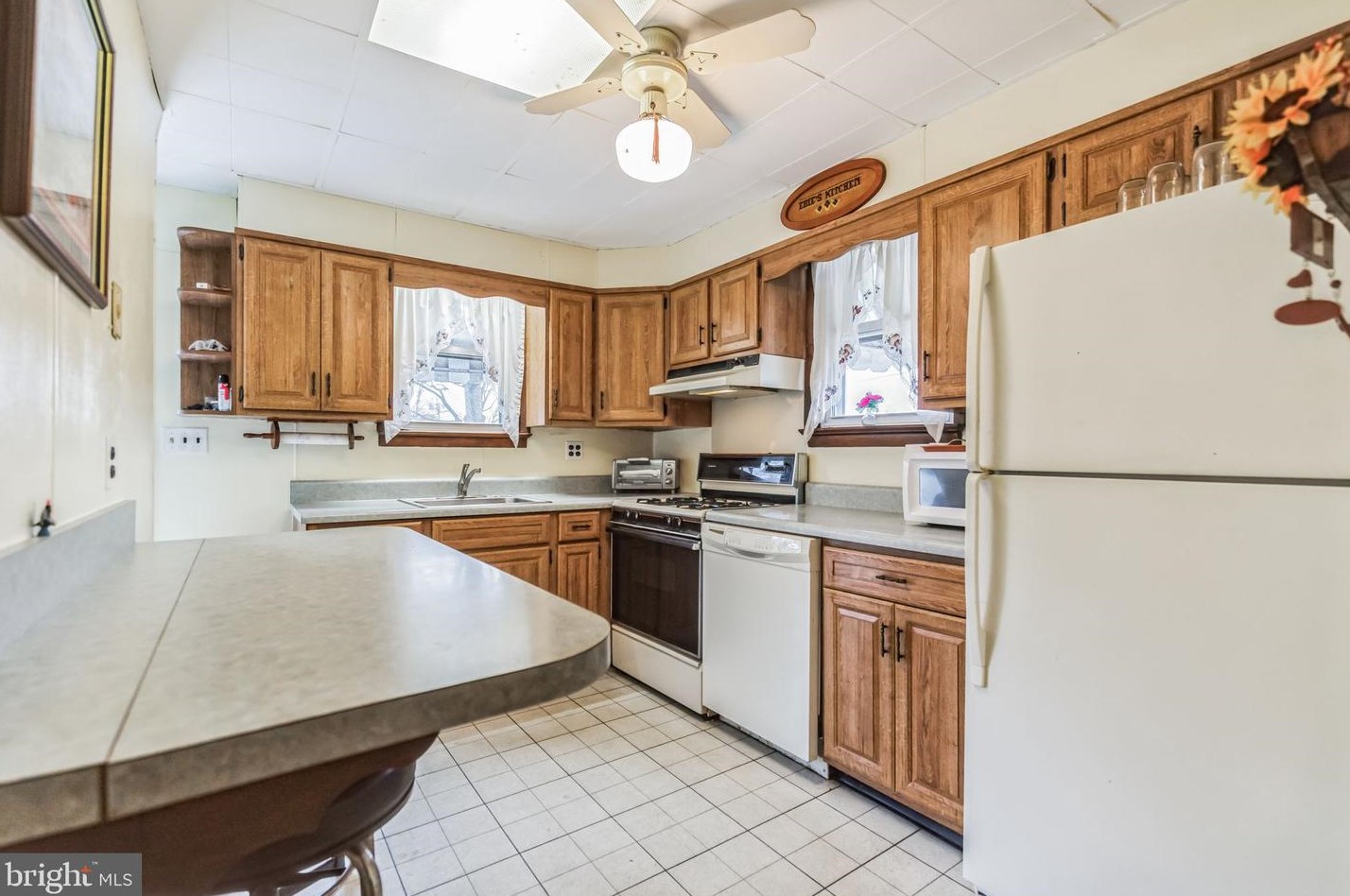 1642 Good Intent Rd, West Deptford NJ  08096-6114 exterior