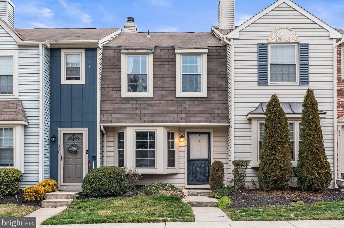 719 Garrison Ct, West Deptford, NJ 08051-2033