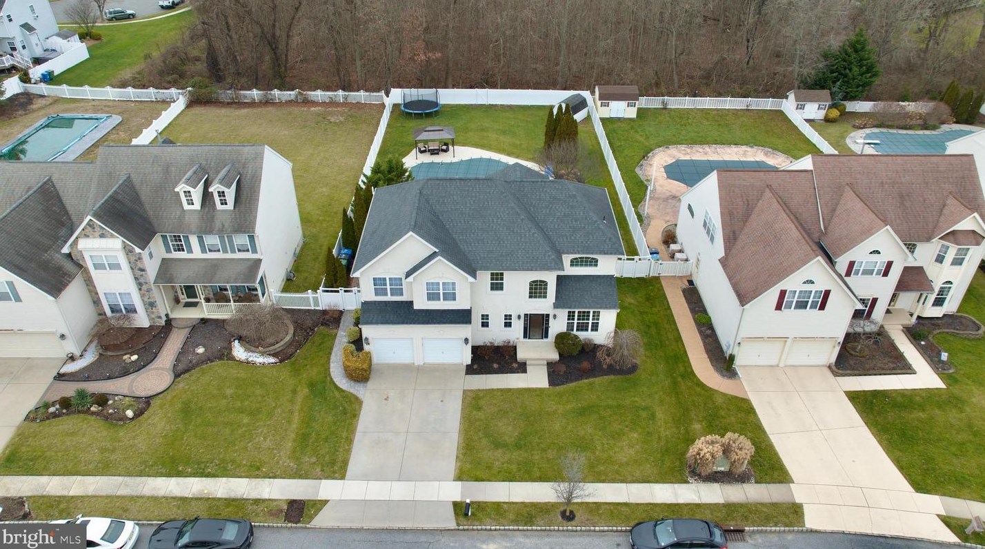 114 Bunker Hill Dr, Auburn, NJ 08085