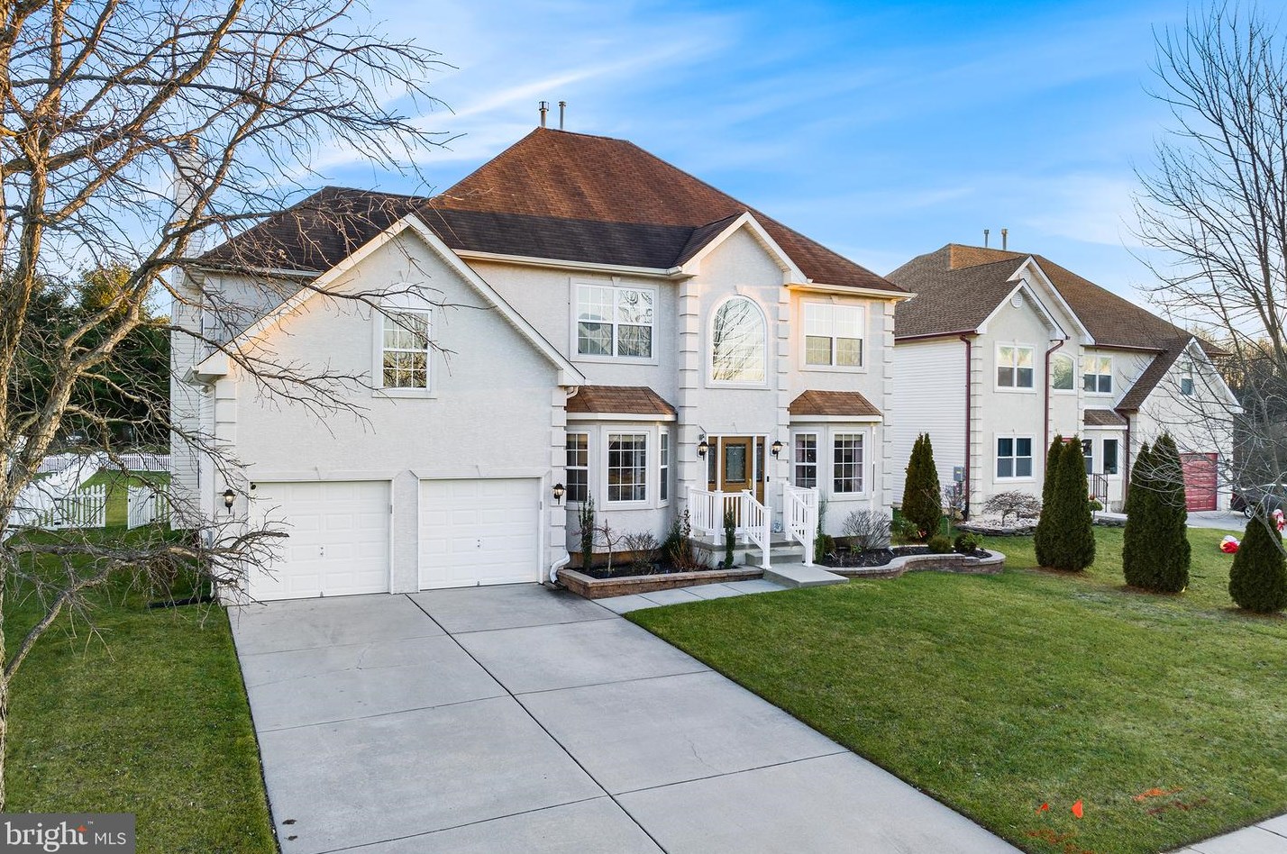 8 Kindle Ct, Clayton, NJ 08312