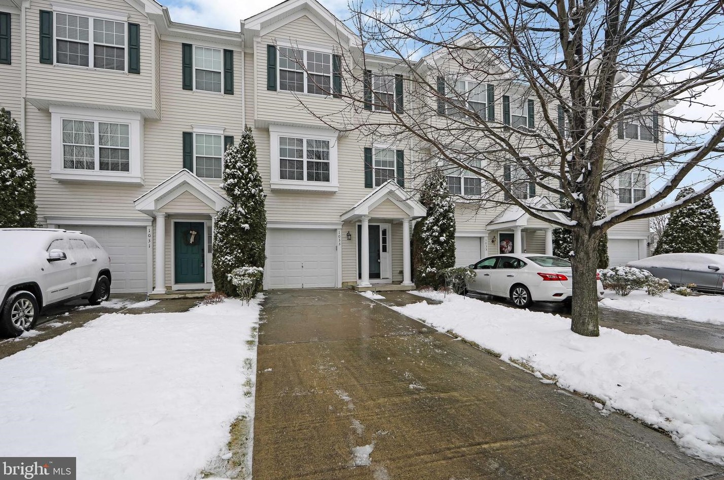 1033 Moore Rd West, West Deptford, NJ 08086