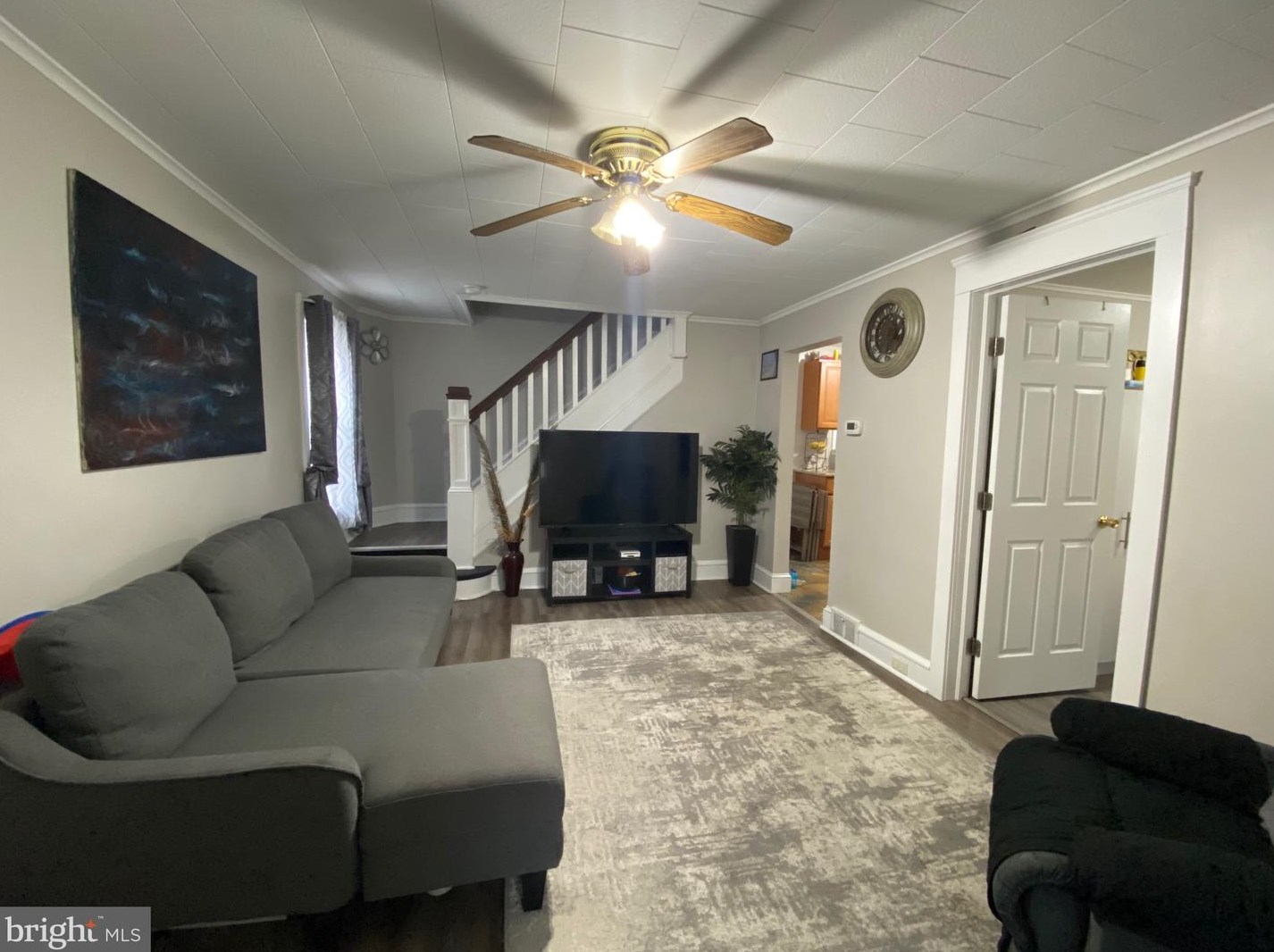 400 Hamilton Rd, Aura, NJ 08028