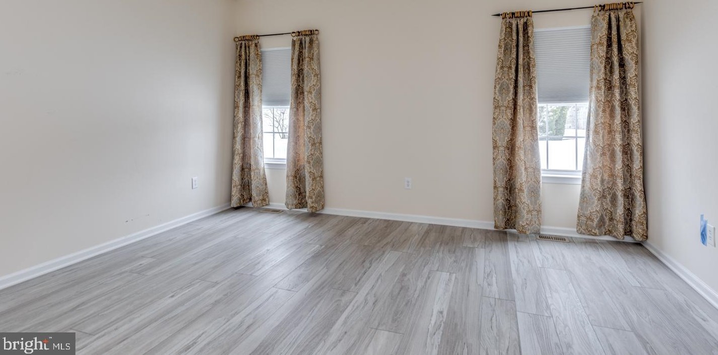 27 June Ann Dr, Clayton NJ  08312-2428 exterior