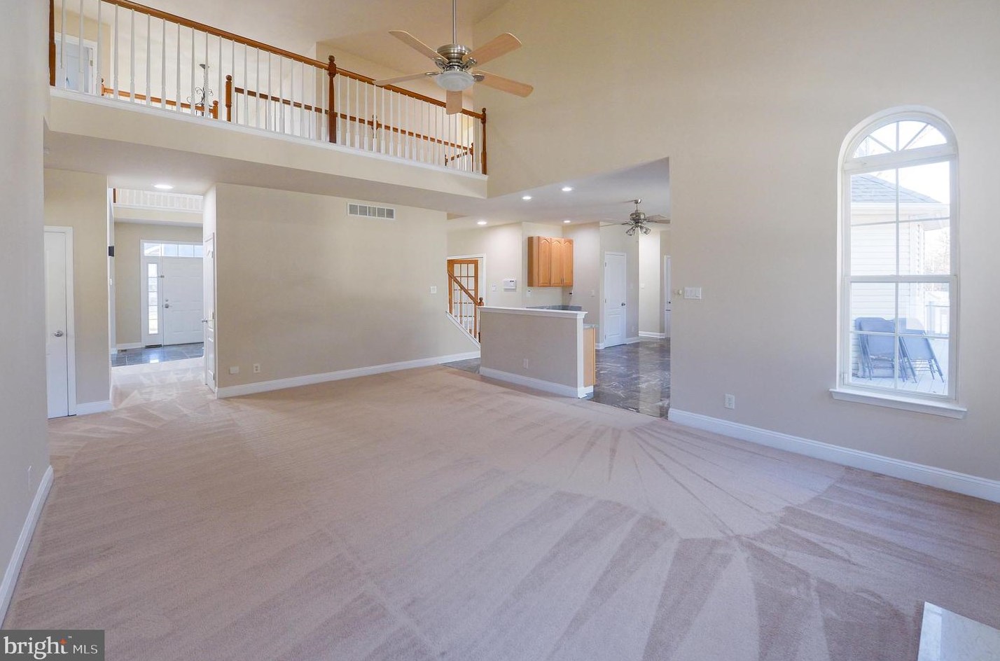 246 Sickle Ln, West Deptford NJ  08096-3746 exterior