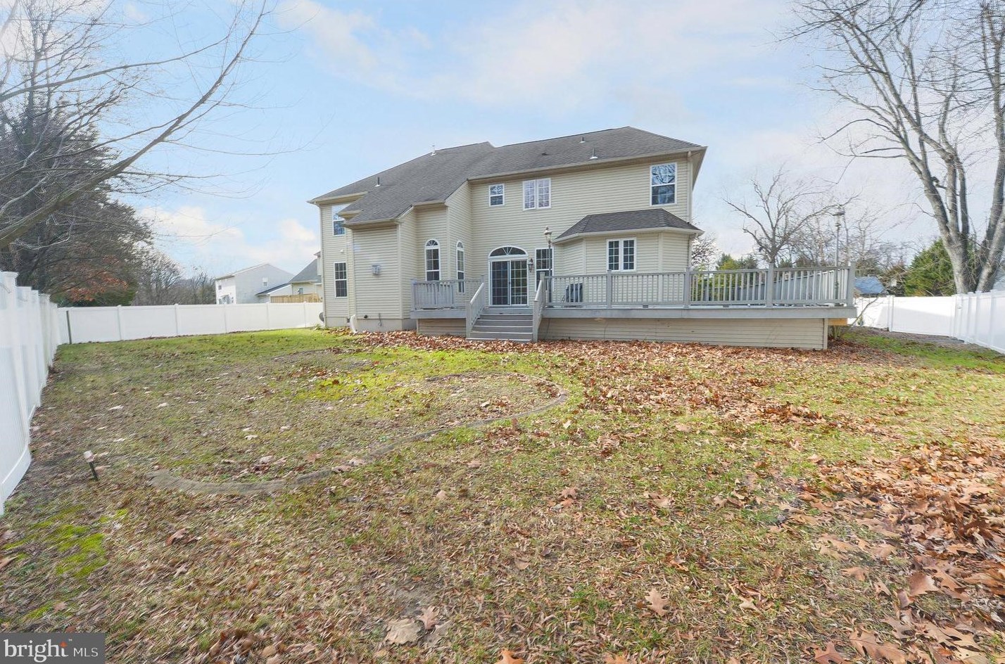 246 Sickle Ln, West Deptford NJ  08096-3746 exterior