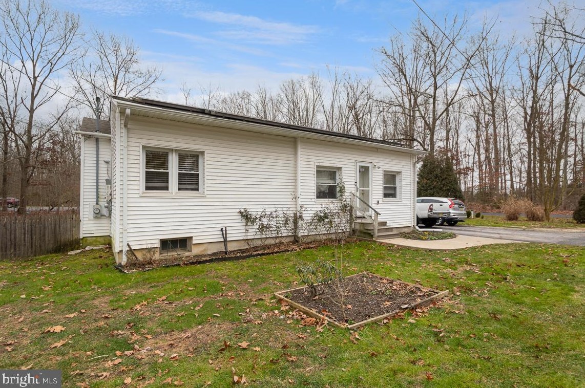 331 Buck Rd, Aura, NJ 08028