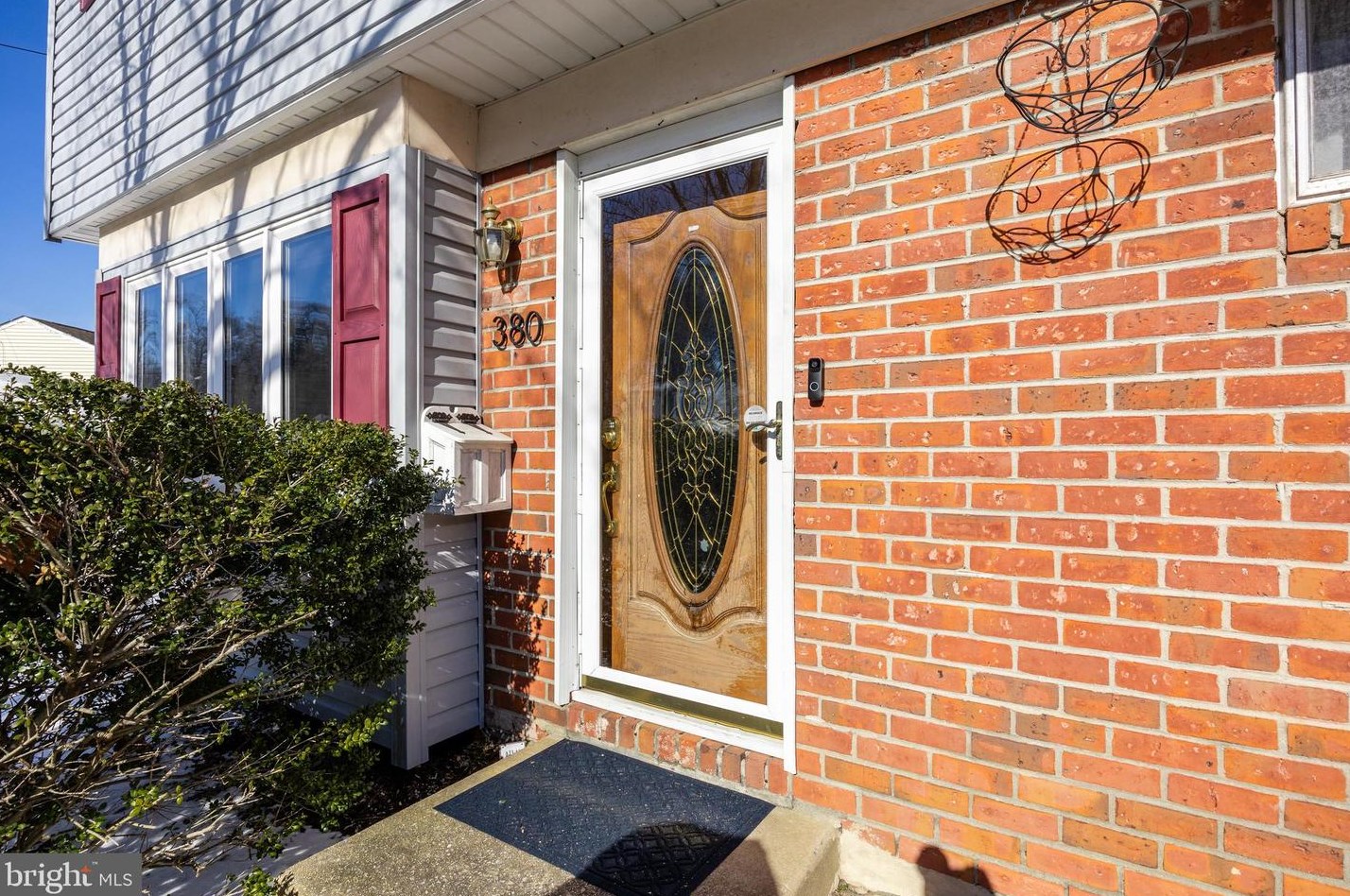 380 Montgomery Dr, West Deptford NJ  08051-1216 exterior