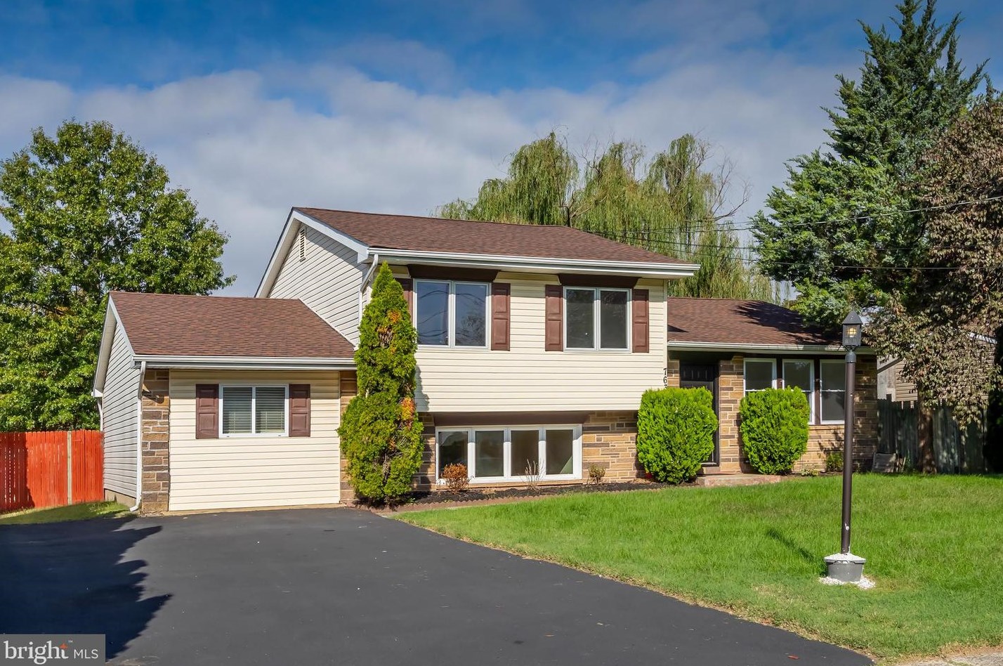 763 Lancing Rd, West Deptford, NJ 08096