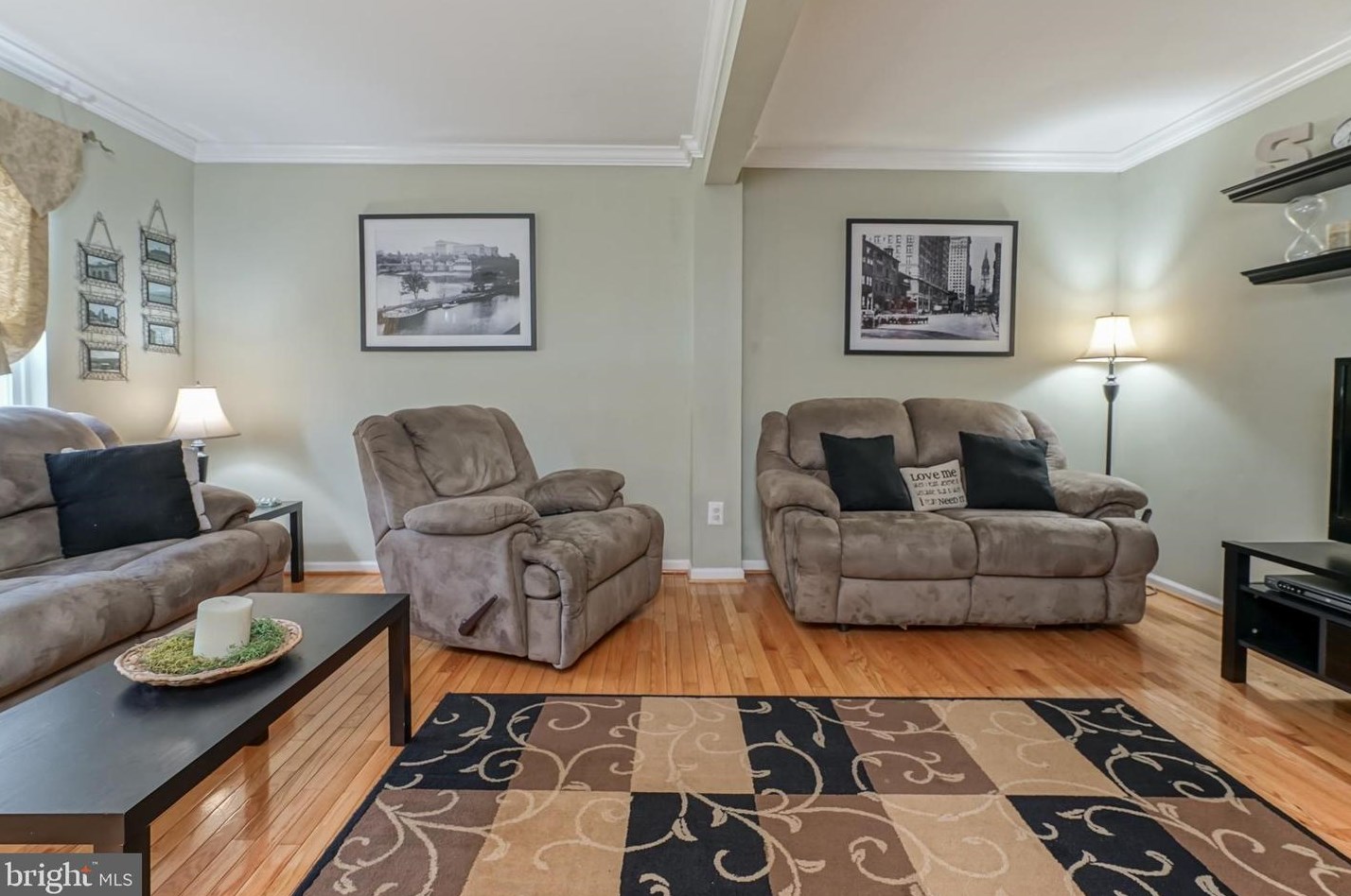 129 Mount Vernon Ct, West Deptford NJ  08096-6897 exterior