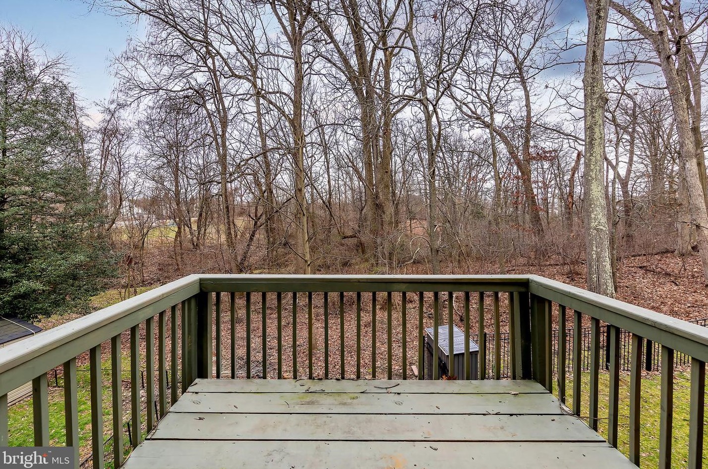 54 Woodstream Ct, West Deptford, NJ 08051-2140