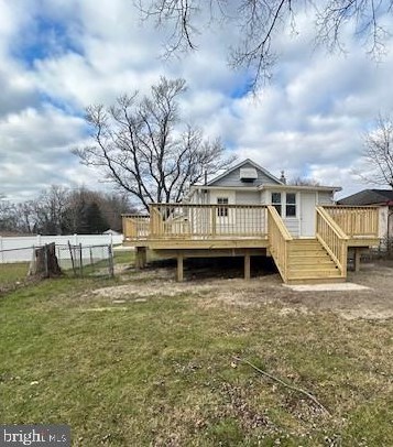822 Cherry Ave, West Deptford, NJ 08096-1623