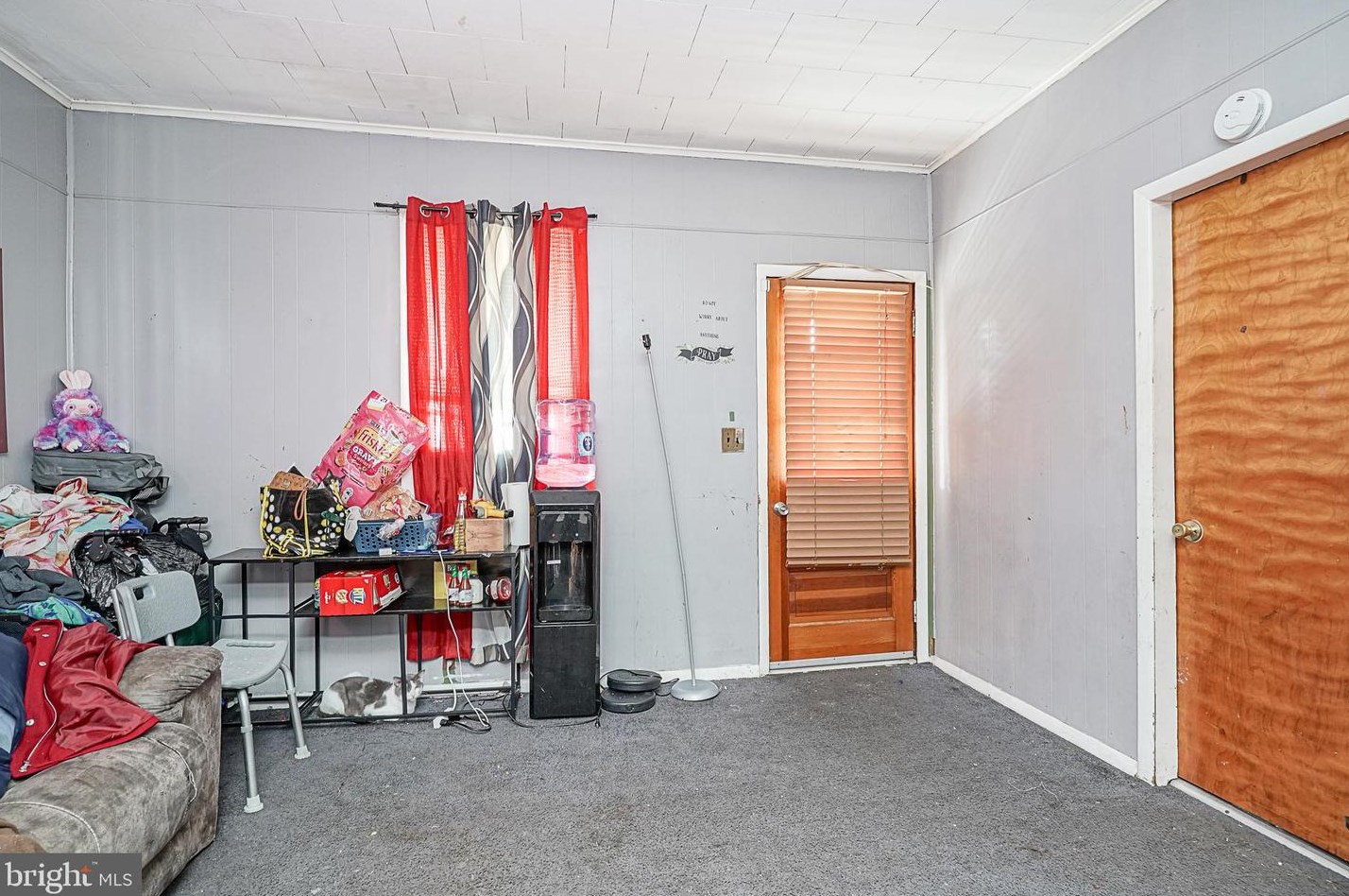 2 Blacks Ter, West Deptford, NJ 08066