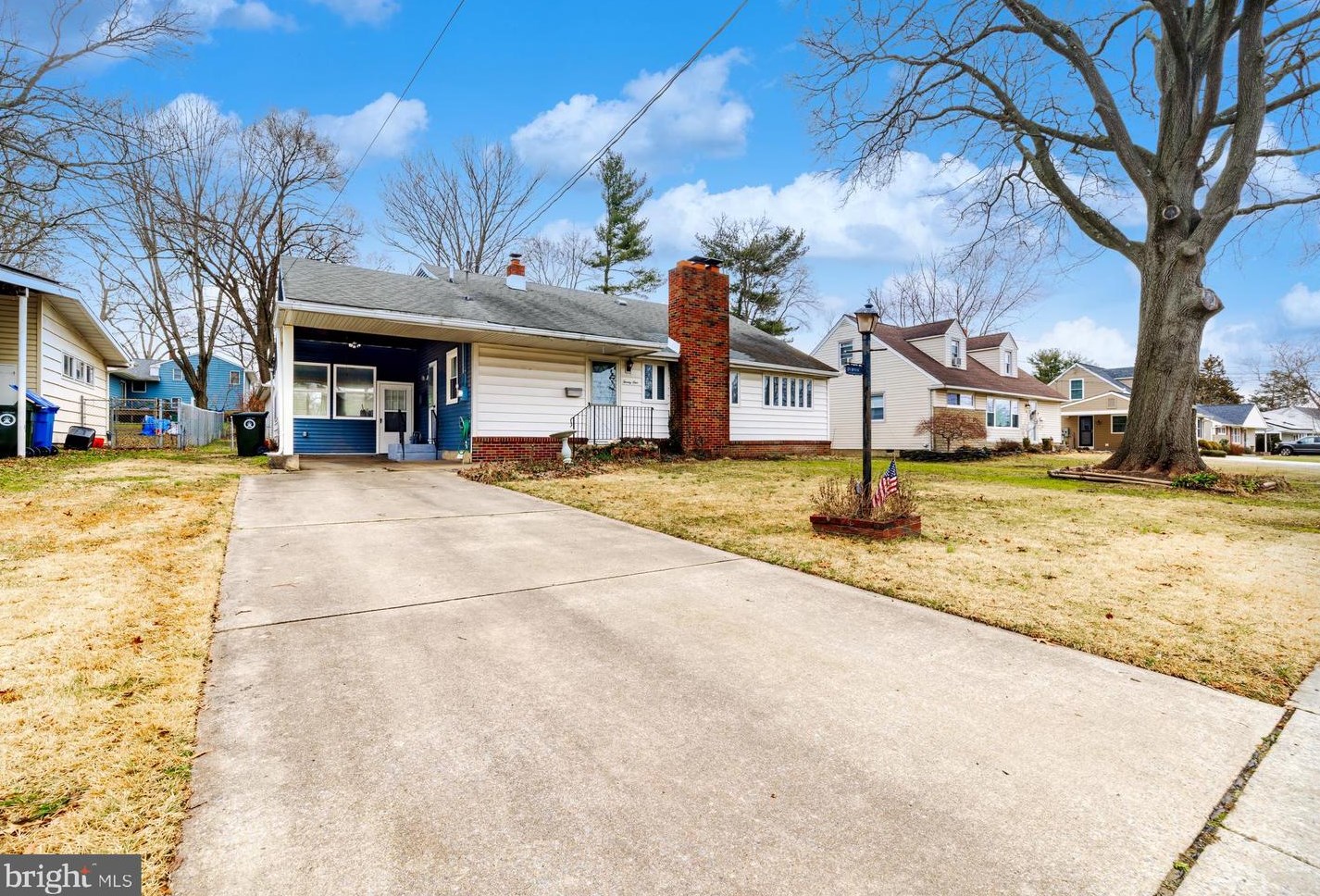 21 Beech Pl, West Deptford NJ  08096-3301 exterior