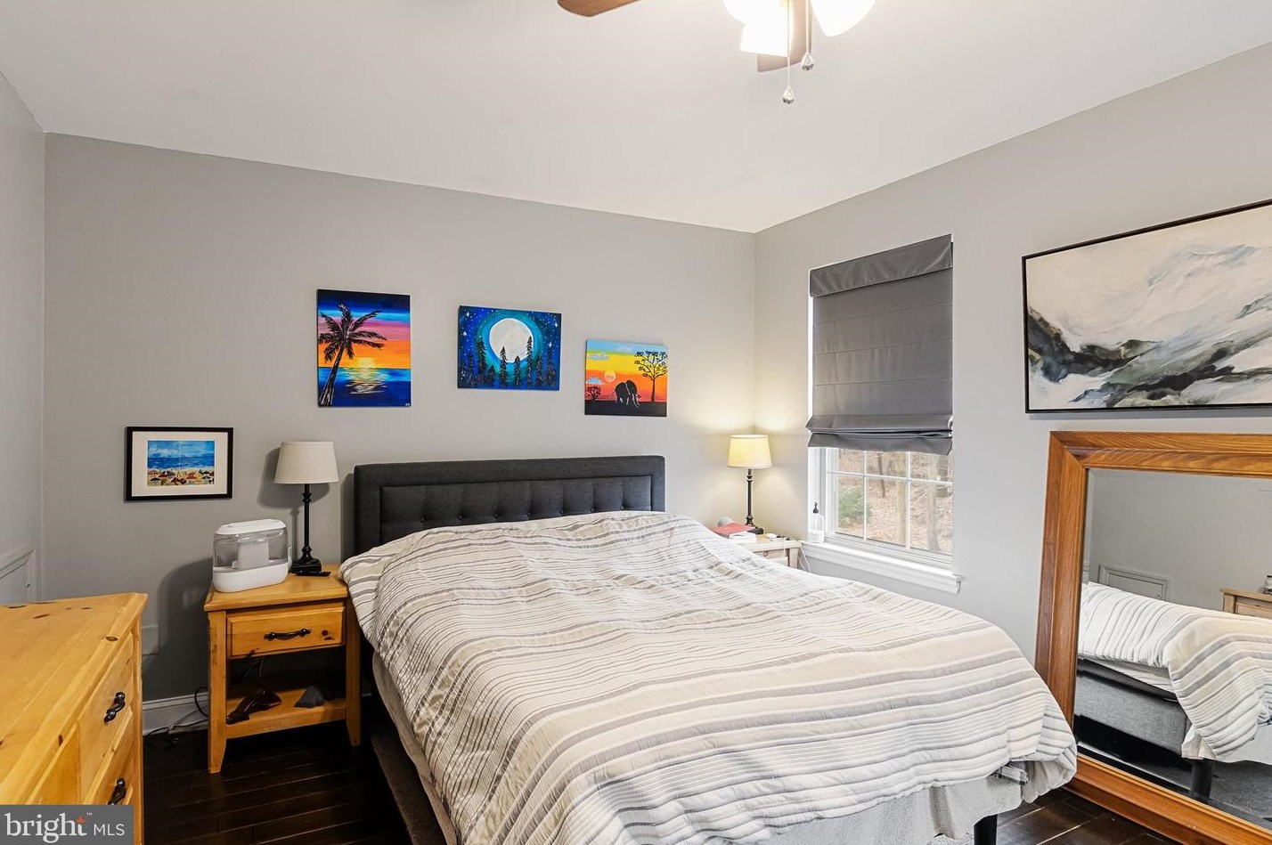 22 Woodstream Ct, West Deptford NJ  08051-2140 exterior