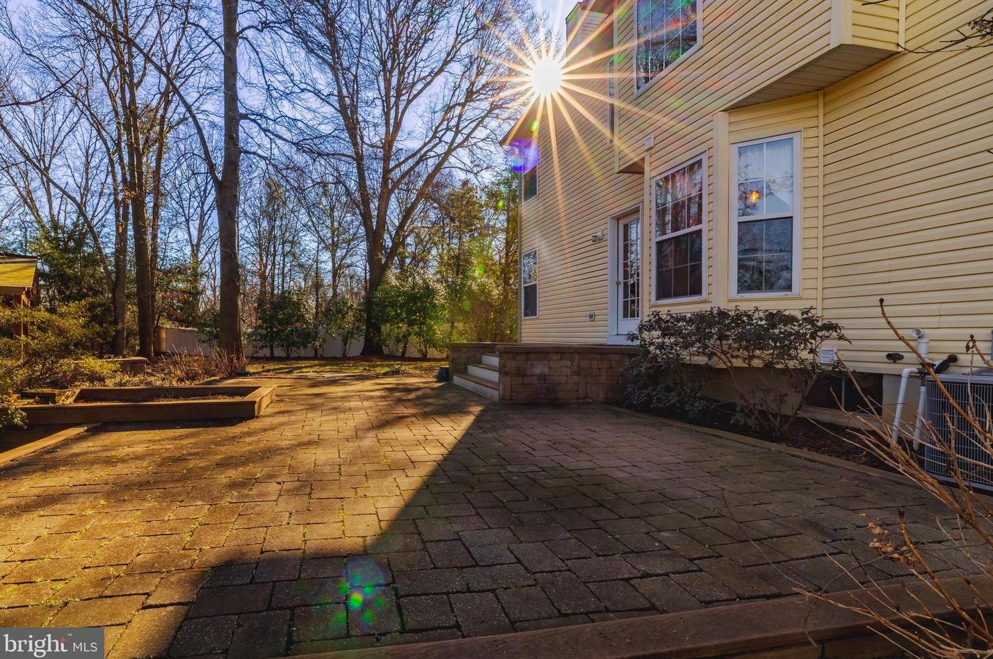 11 Ambrose Ct, West Deptford NJ  08096-6130 exterior