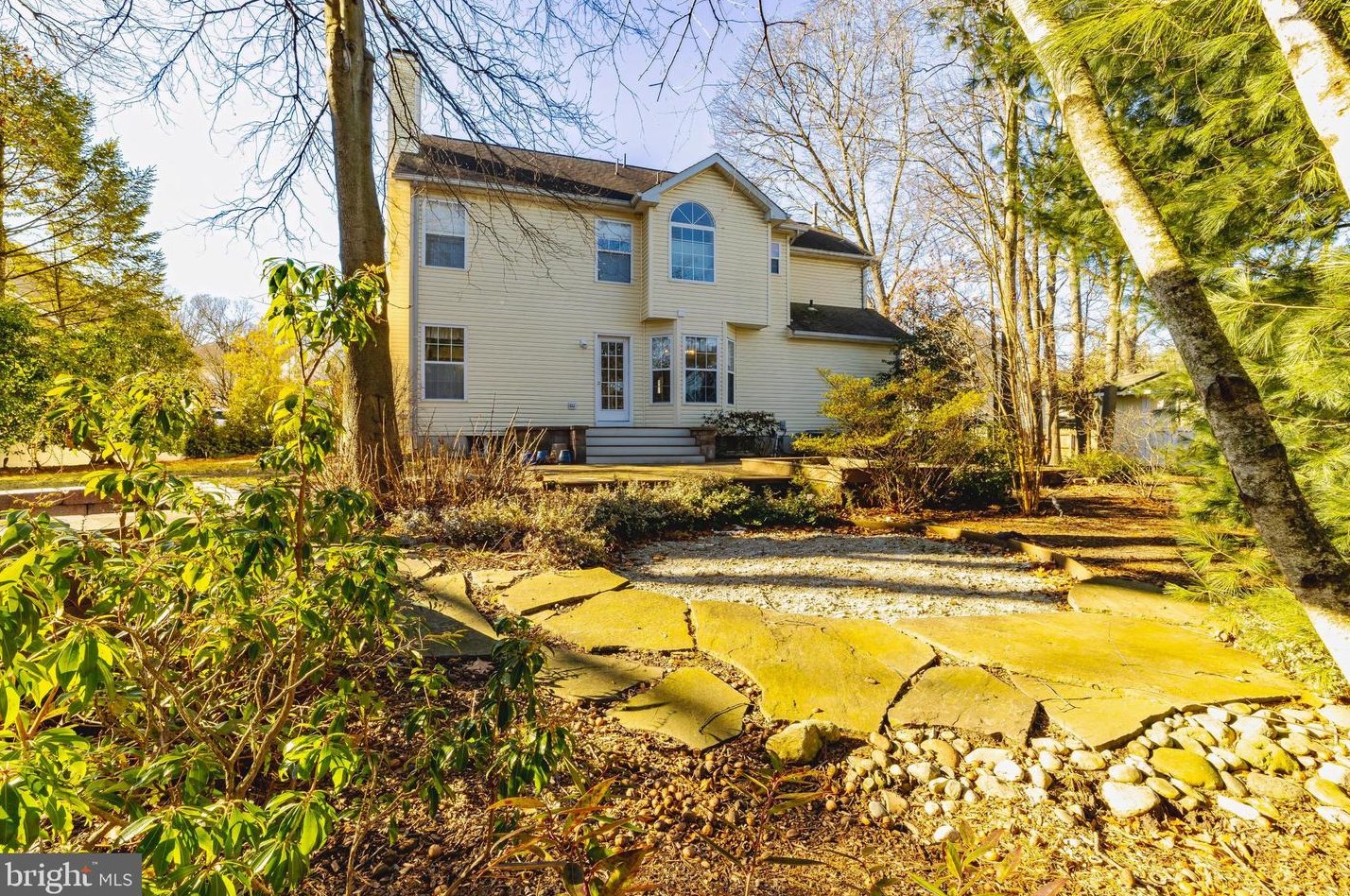 11 Ambrose Ct, West Deptford NJ  08096-6130 exterior