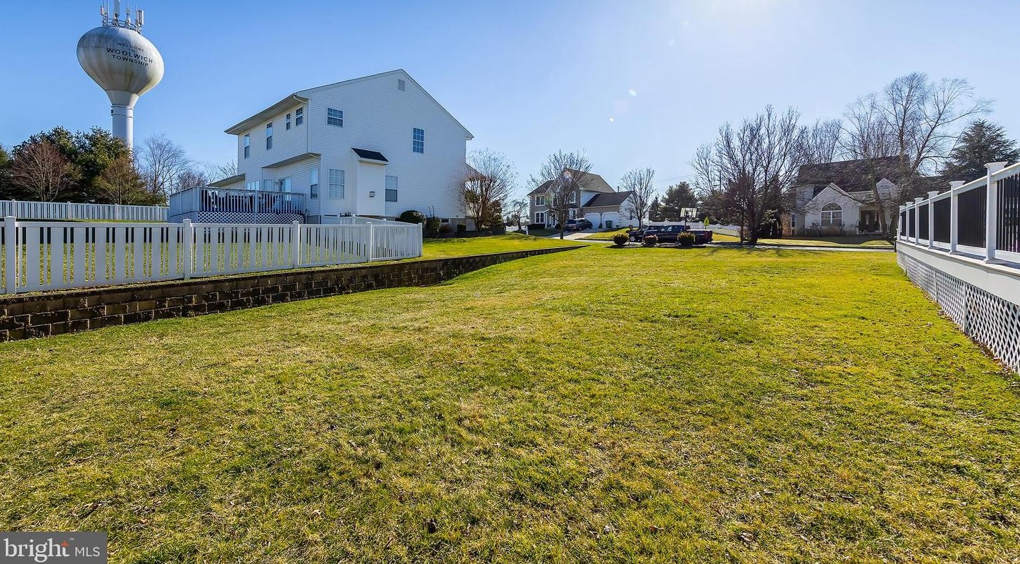 849 Ashburn Way, Auburn NJ  08085-4014 exterior