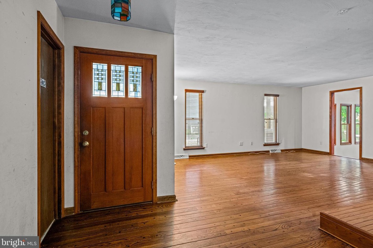 629 High St, West Deptford NJ  08051-1460 exterior