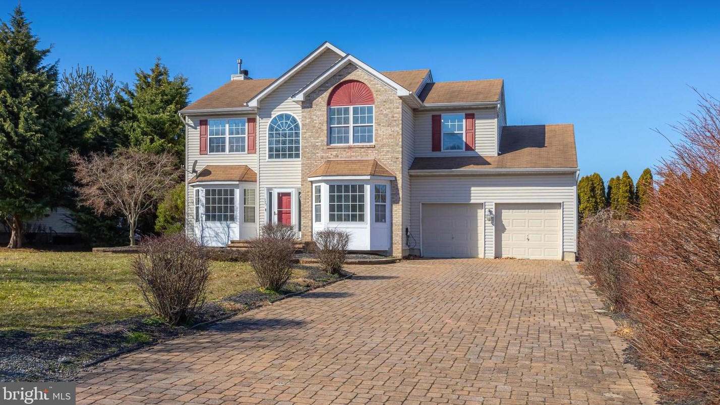 175 Aleksander Ln East, Mount Royal, NJ 08061