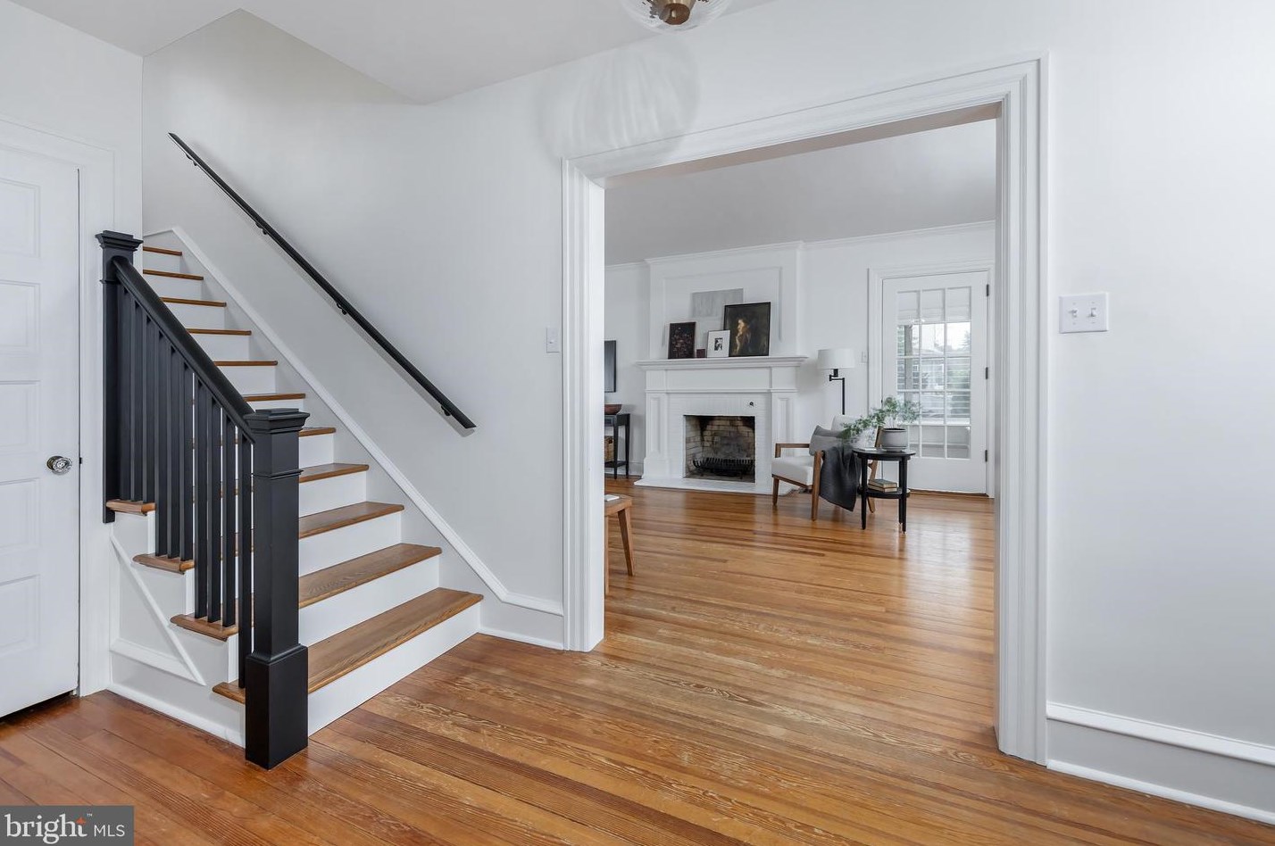 38 Columbia St, West Deptford NJ  08096-1539 exterior