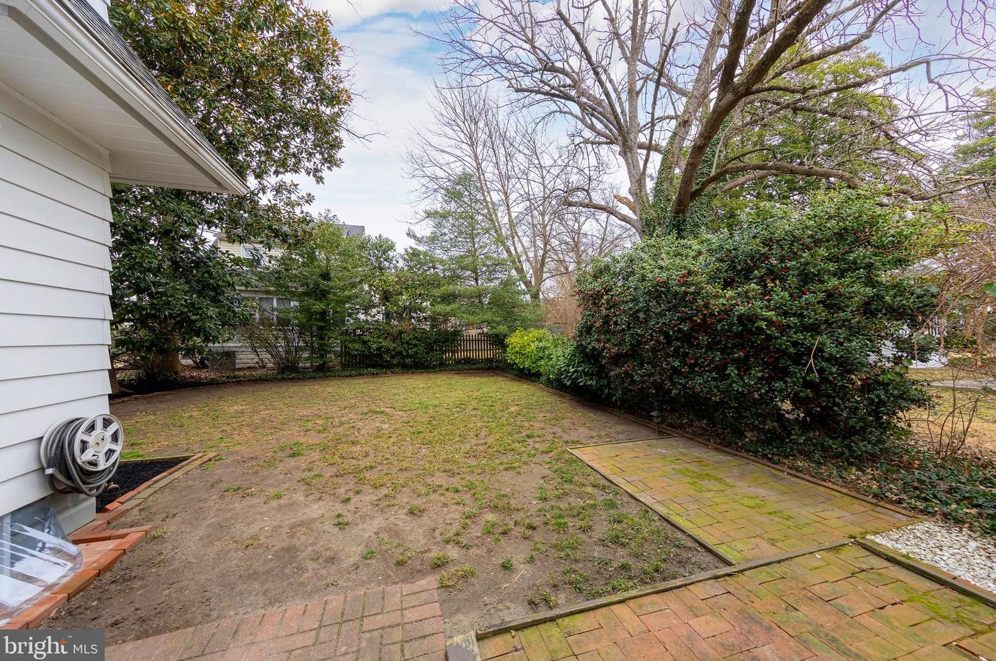 38 Columbia St, West Deptford NJ  08096-1539 exterior