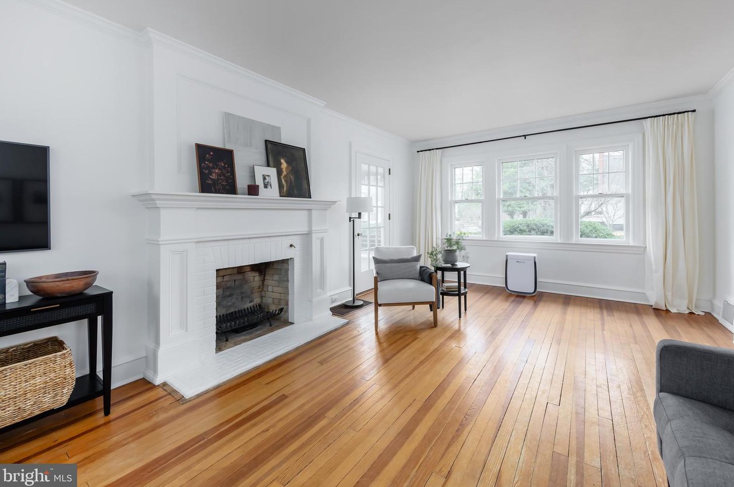 38 Columbia St, West Deptford NJ  08096-1539 exterior