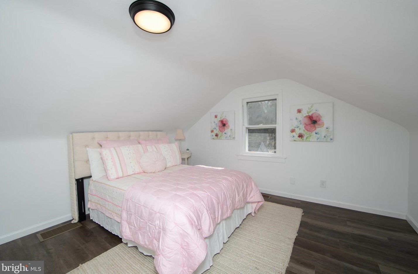 1129 Lexington Dr, West Deptford NJ  08096-5517 exterior