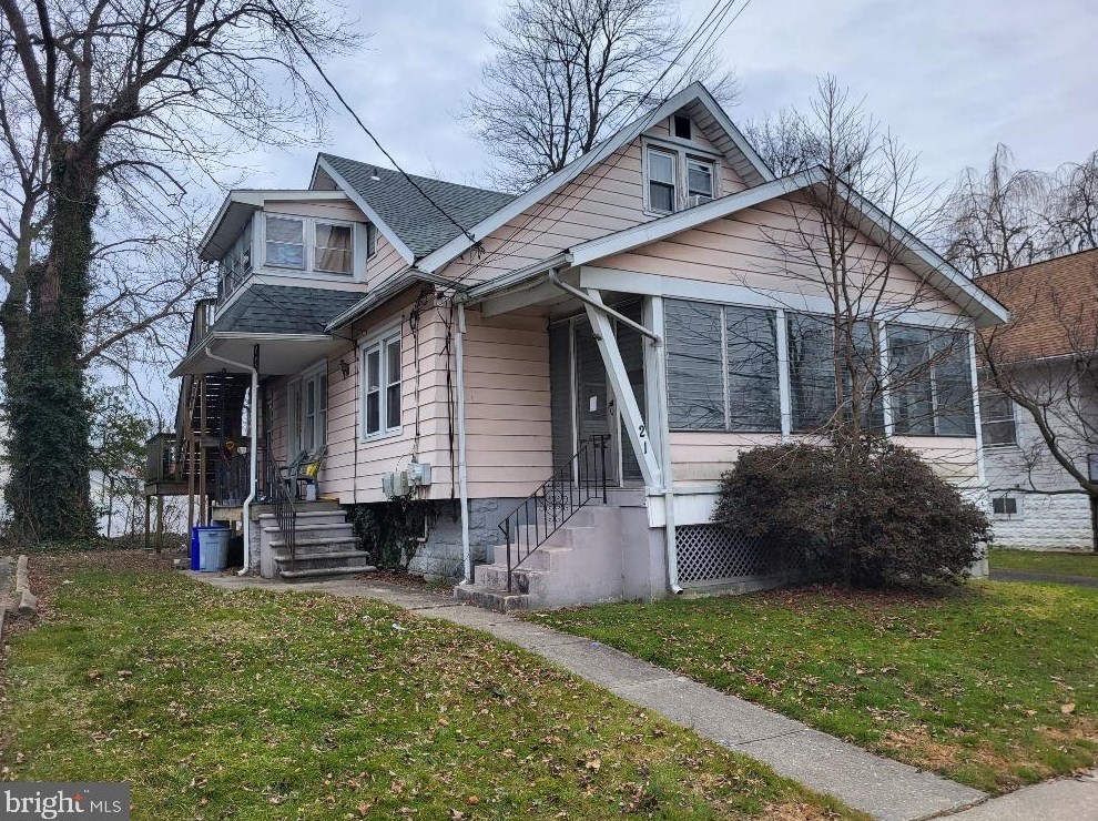 21 Progress Ave, West Deptford, NJ 08096