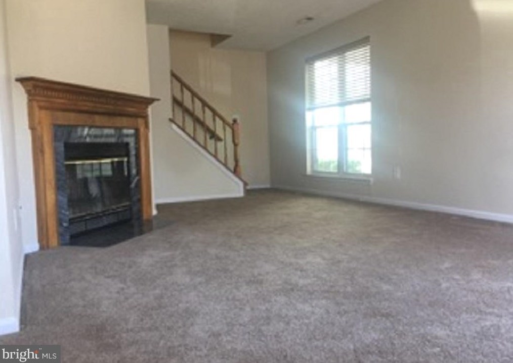 561 Steeplechase Ct, West Deptford, NJ 08096