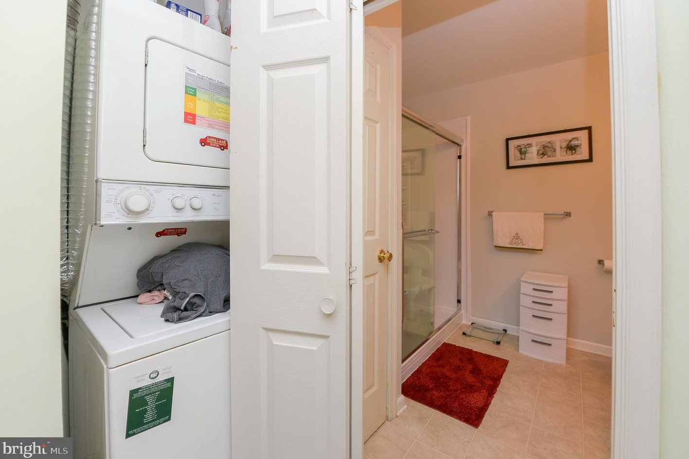 1262 Tristram Cir, West Deptford NJ  08051-2249 exterior