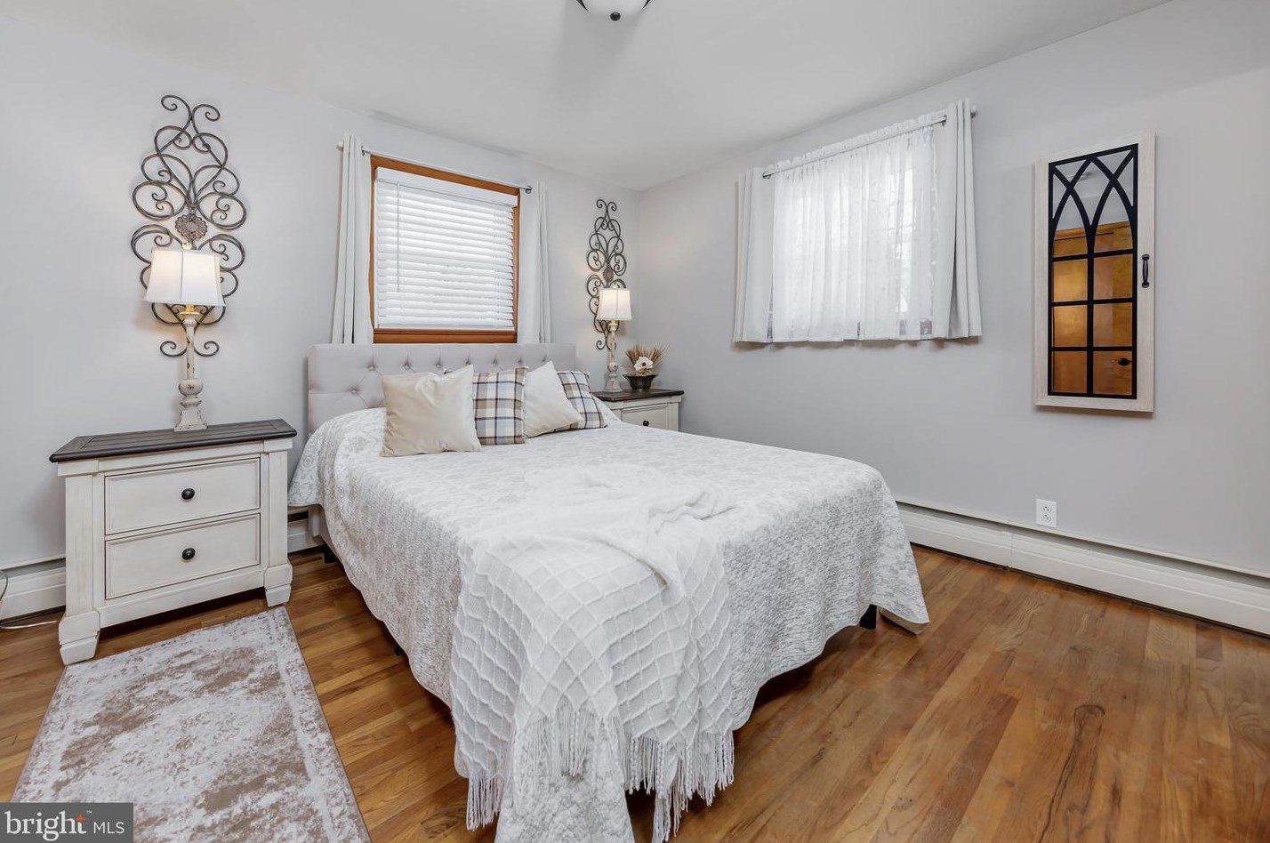 403 Kings Hwy, Mickleton NJ  08056-1120 exterior