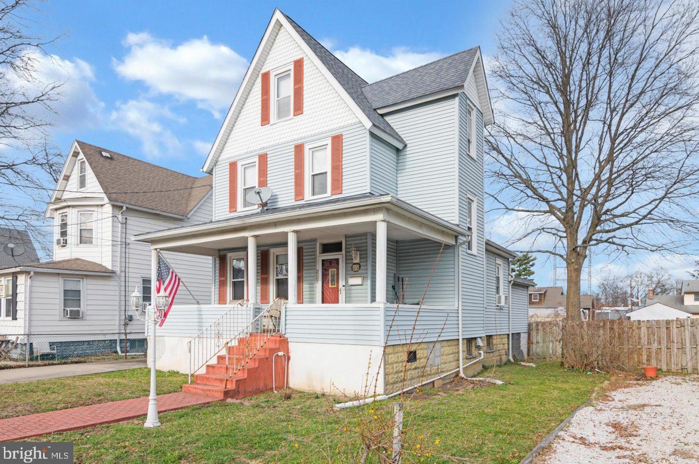 227 Olive St, West Deptford, NJ 08093-1327