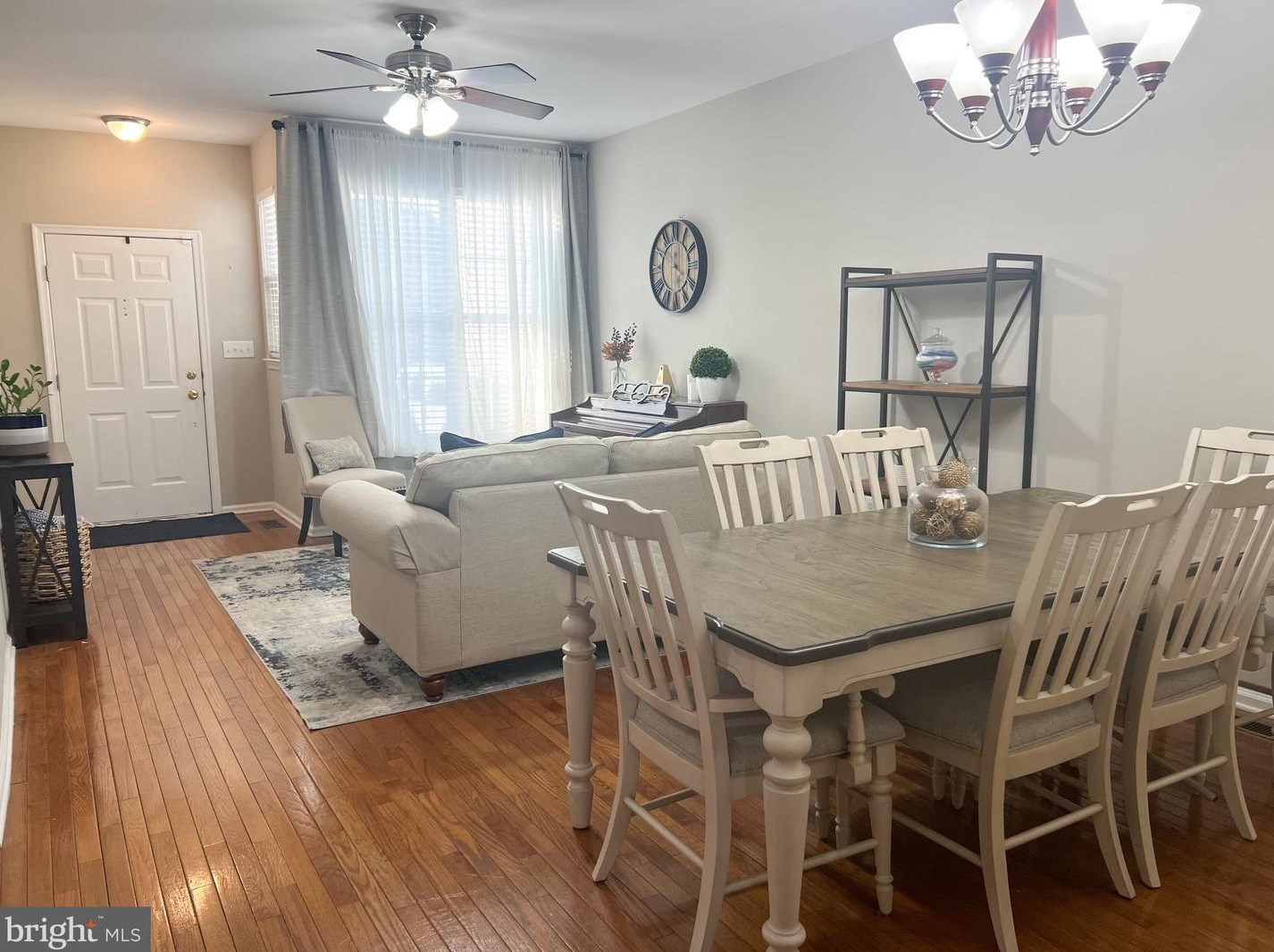 176 Pennsbury Ln, West Deptford NJ  08096-5150 exterior